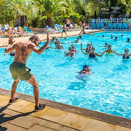 豪华帐篷 Glamping Frejus 罗克布伦河畔阿尔让